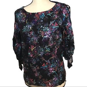 H&M cold shoulder blouse size 2 NWT